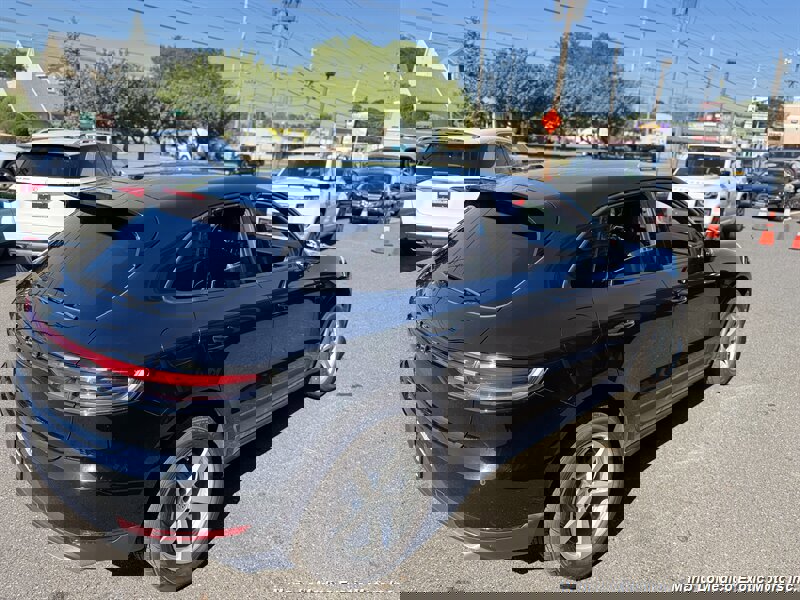 Used 2021 Porsche Macan image 5