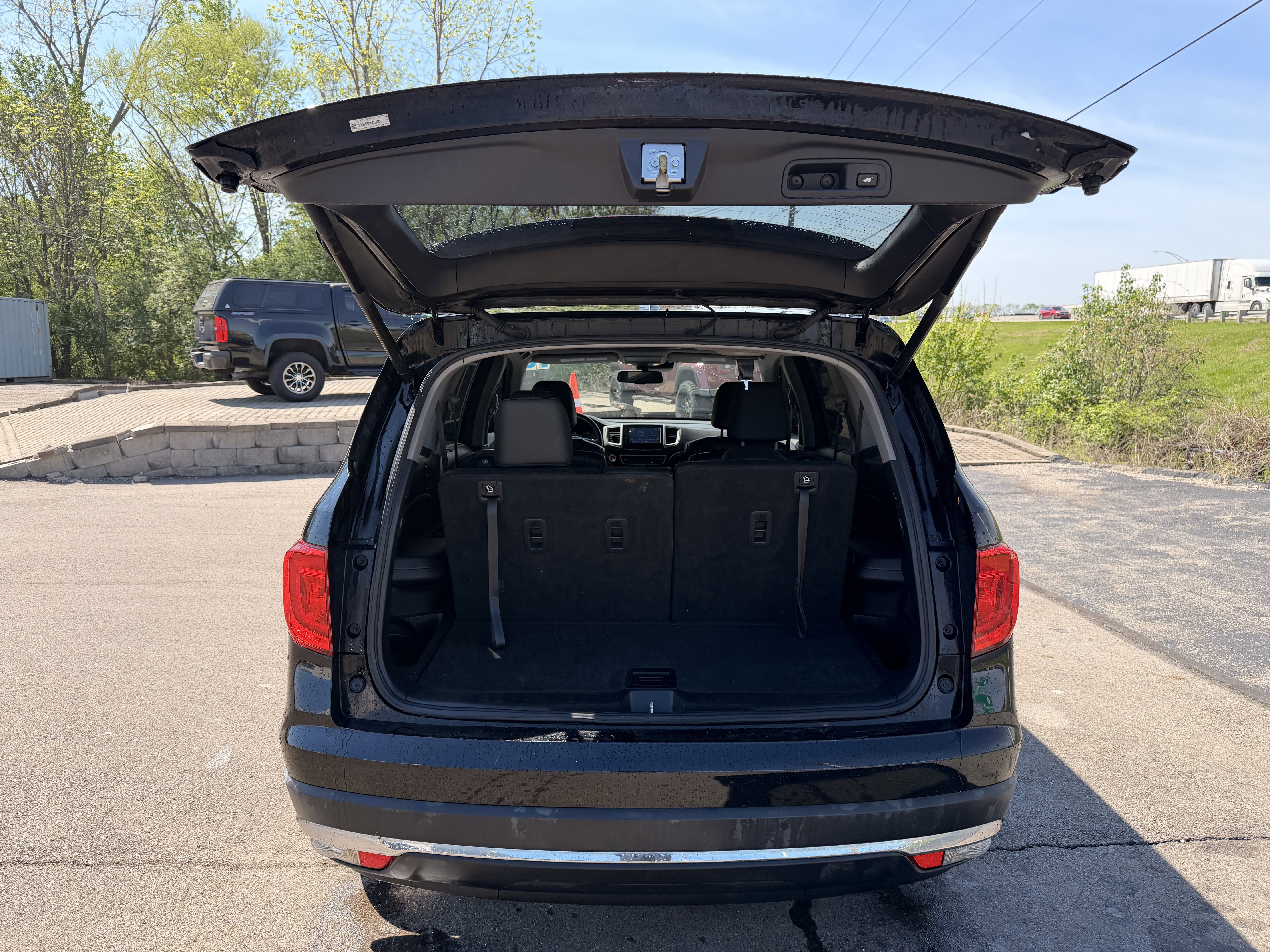 Used 2016 Honda Pilot Elite image 13