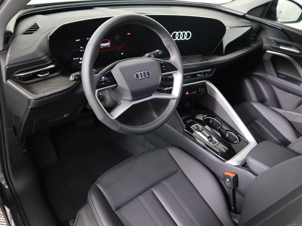 Used 2025 Audi Q5 Premium w/ Convenience Package AWD/4WD image 9