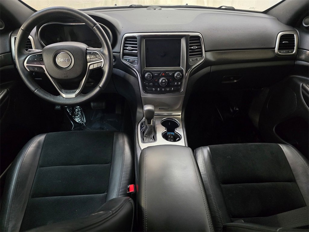 Used 2018 Jeep Grand Cherokee Altitude image 18