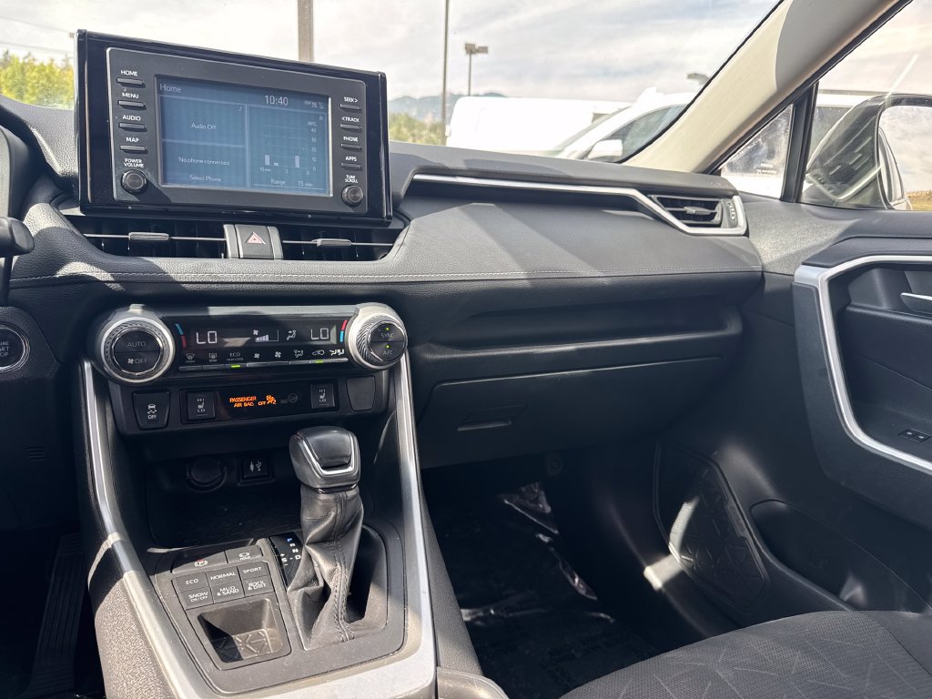Used 2019 Toyota RAV4 XLE w/ Convenience Package AWD/4WD image 17