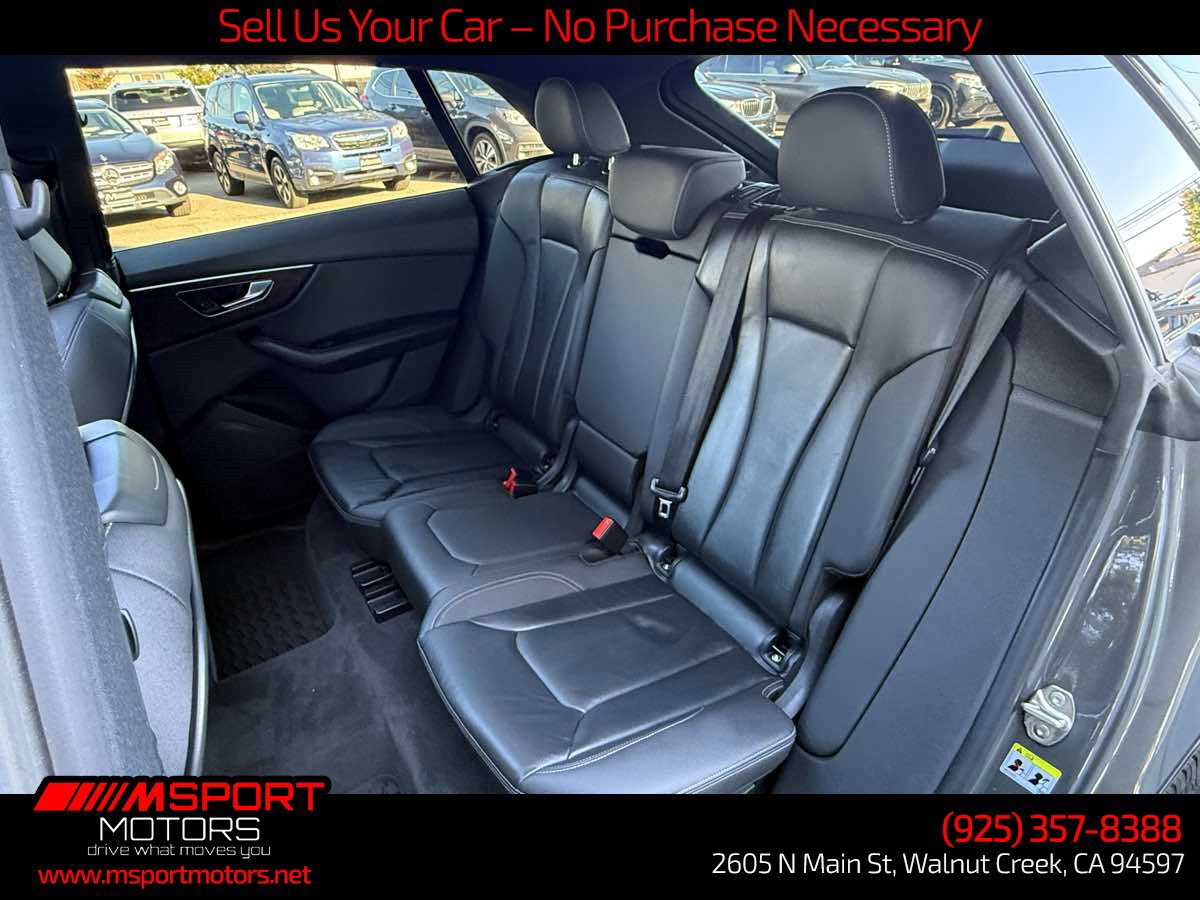 Used 2020 Audi Q8 Premium w/ Black Optic Package AWD/4WD image 13