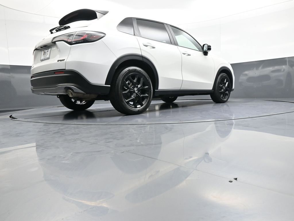 Certified 2024 Honda HR-V Sport image 28
