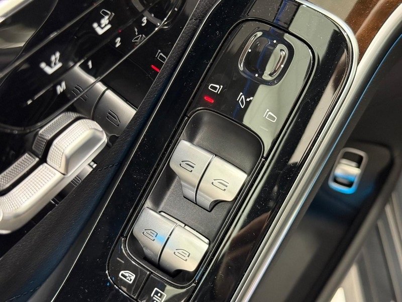 New 2026 Mercedes-Benz S 580 4MATIC Sedan image 15