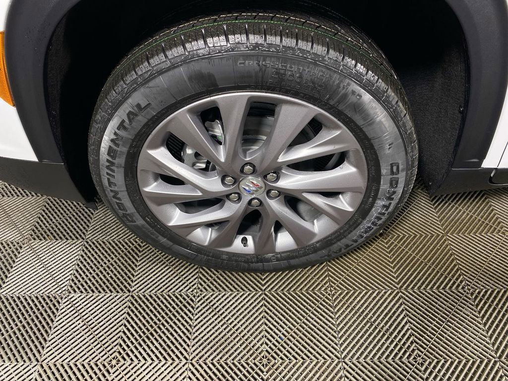 Used 2026 Buick Enclave Preferred w/ Power Package AWD/4WD image 10