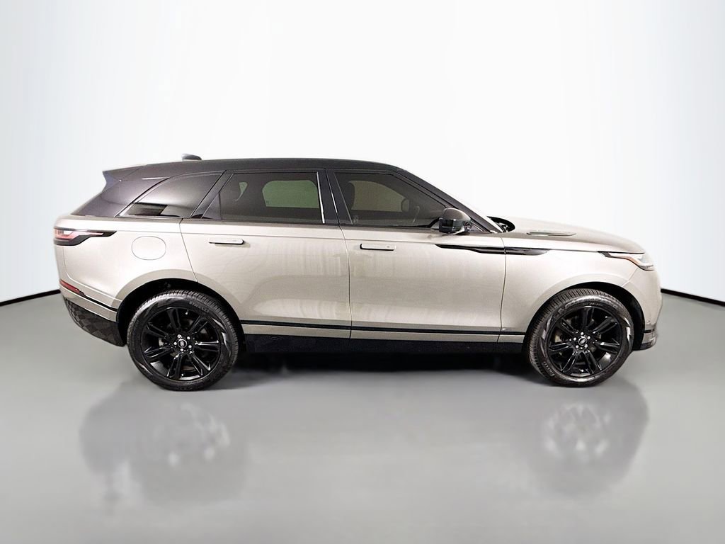 Used 2021 Land Rover Range Rover Velar R-Dynamic S image 8