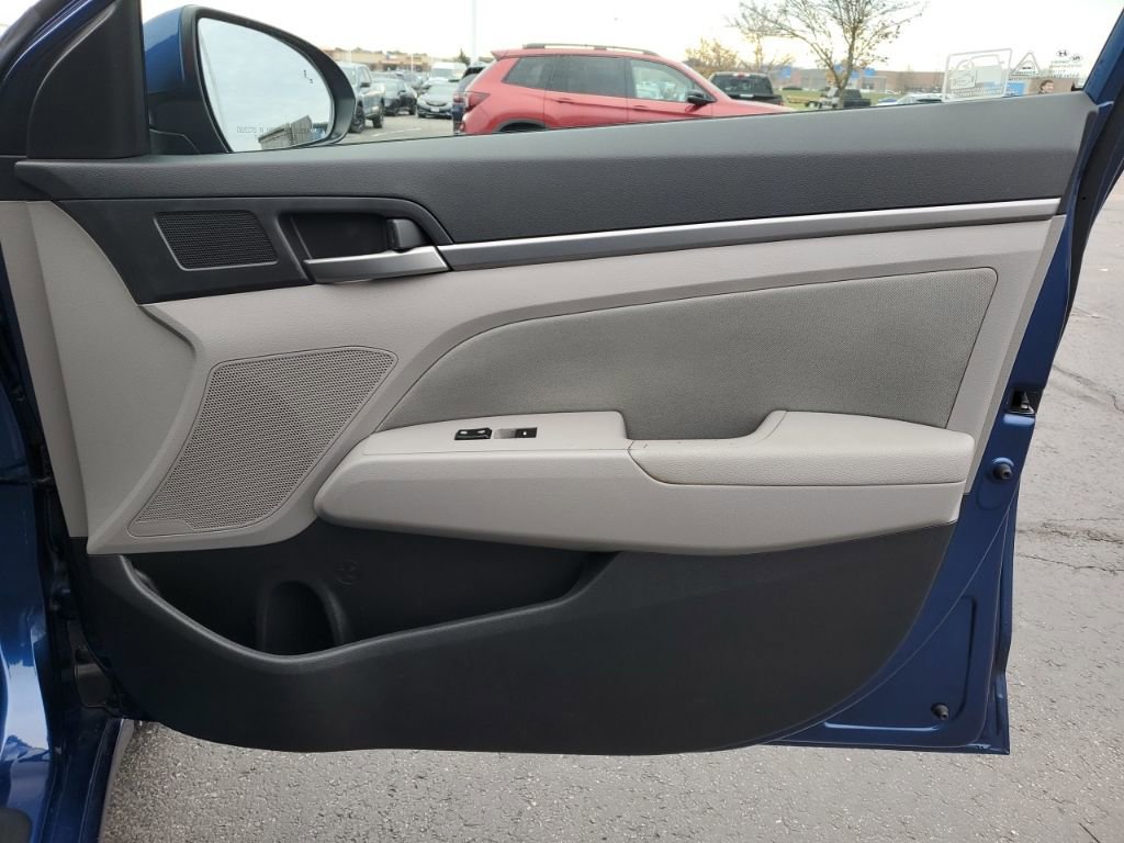 Used 2018 Hyundai Elantra SEL image 37