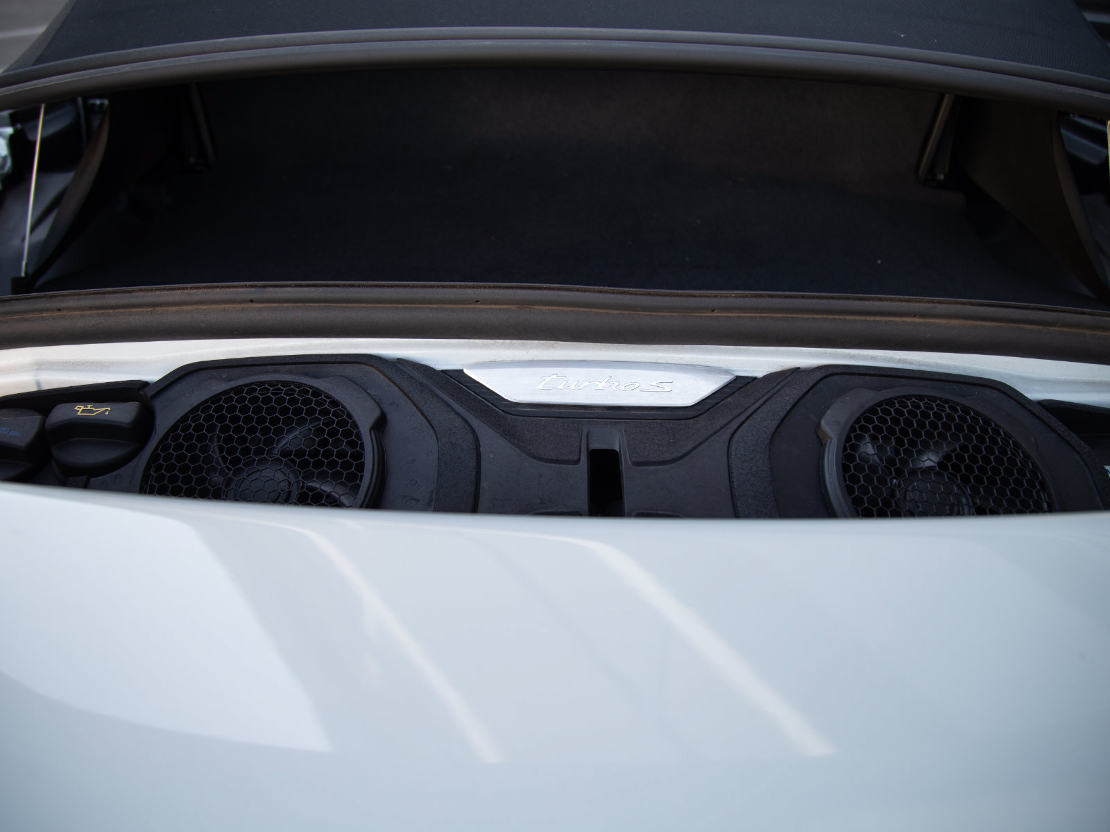 Certified 2022 Porsche 911 Turbo S AWD/4WD image 20