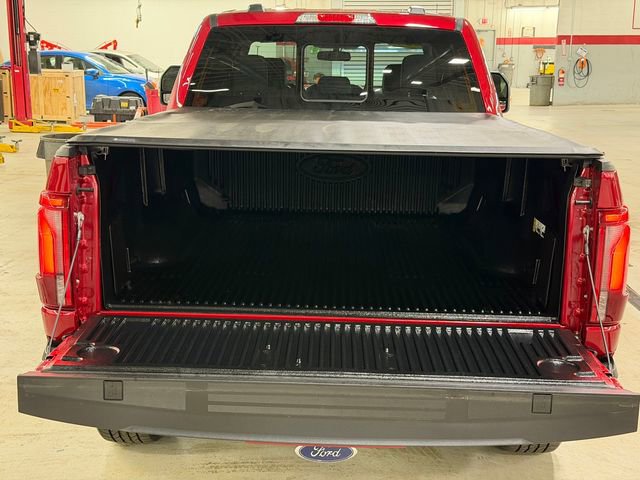 Used 2024 Ford F150 Lariat w/ FX4 Off-Road Package image 16