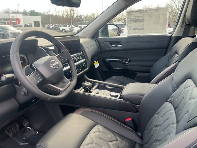 New 2026 Nissan Pathfinder Platinum AWD/4WD image 29