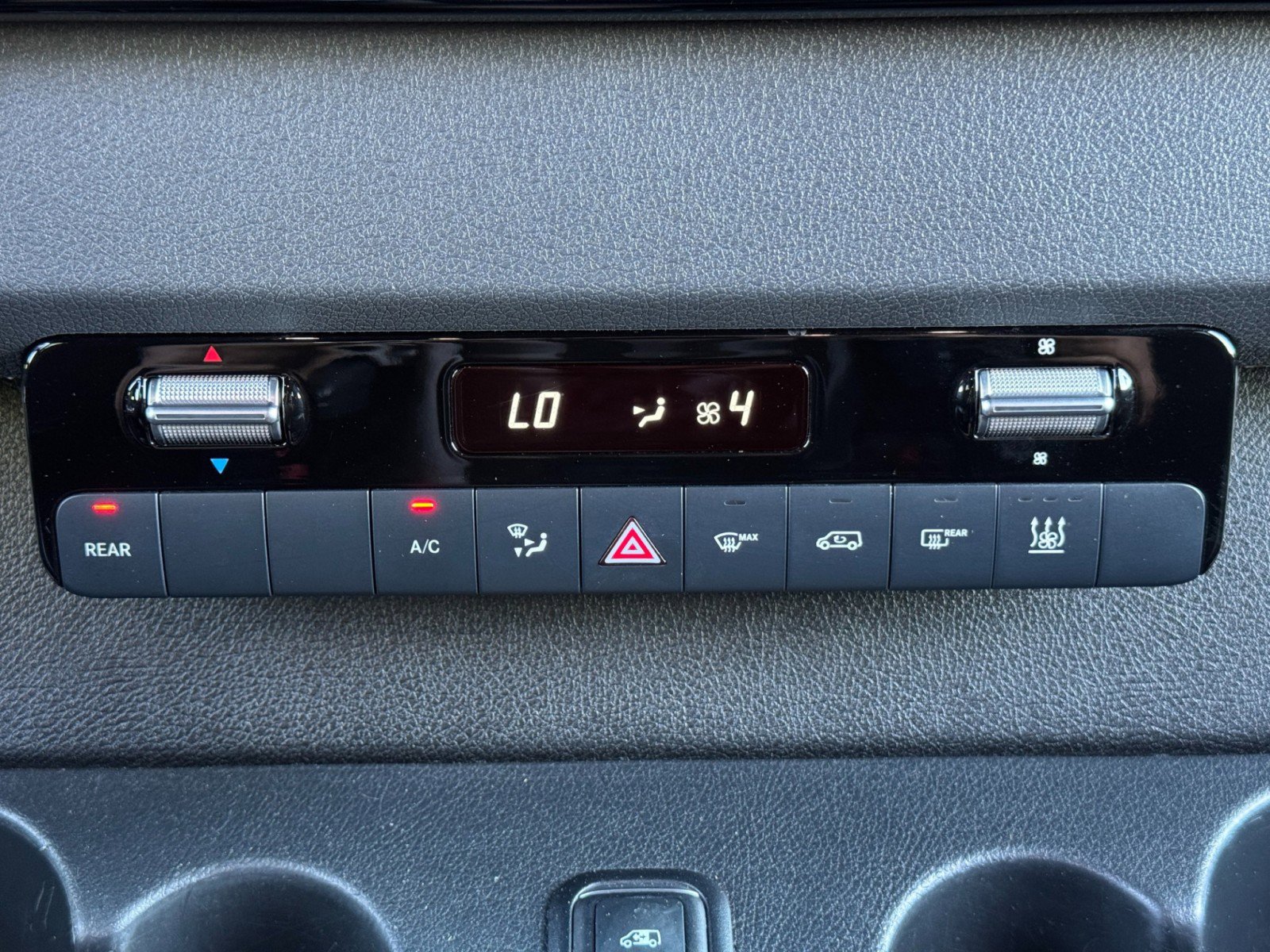 Used 2021 Mercedes-Benz Sprinter 2500 w/ Comfort Plus Package image 30