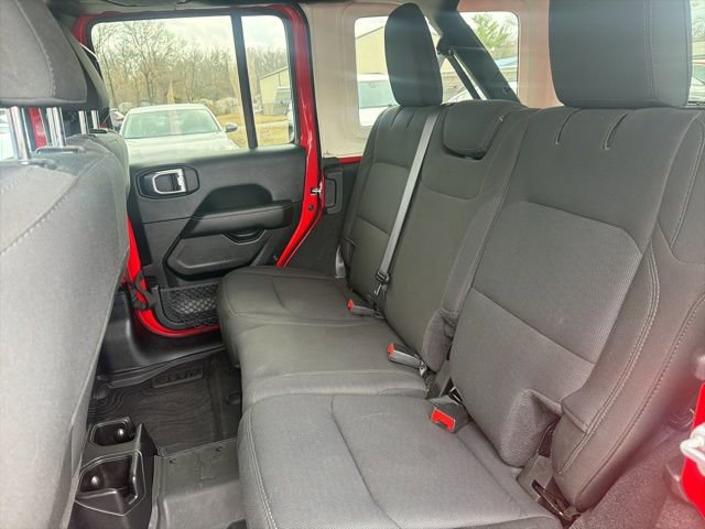 Used 2021 Jeep Wrangler Unlimited Sahara image 12