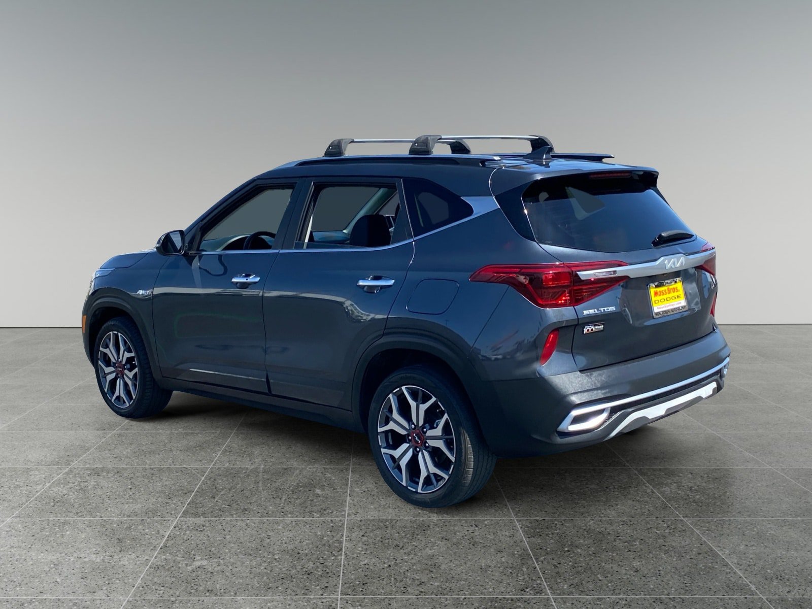 Used 2022 Kia Seltos SX AWD/4WD image 3