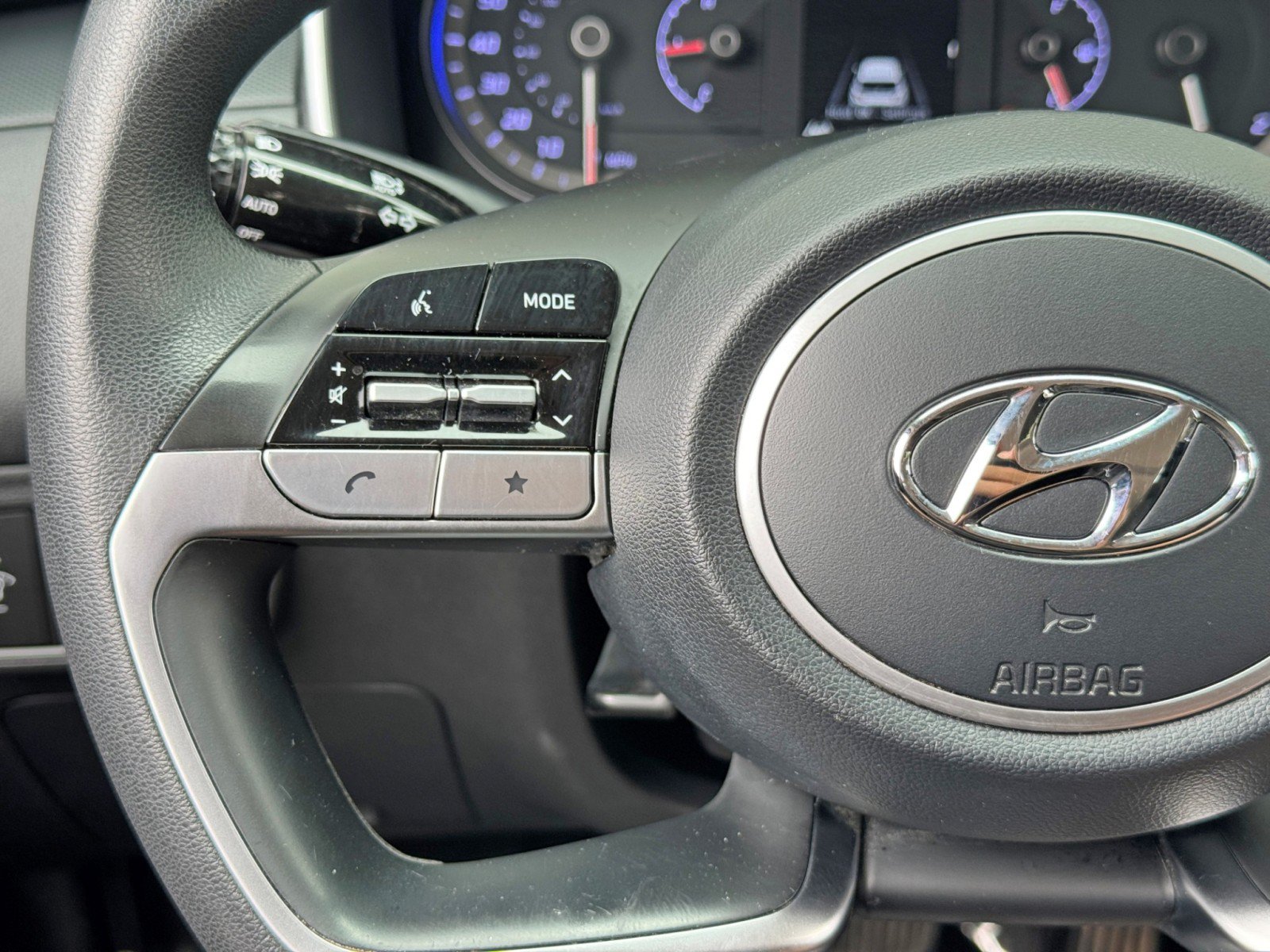 Used 2022 Hyundai Tucson SEL FWD image 19