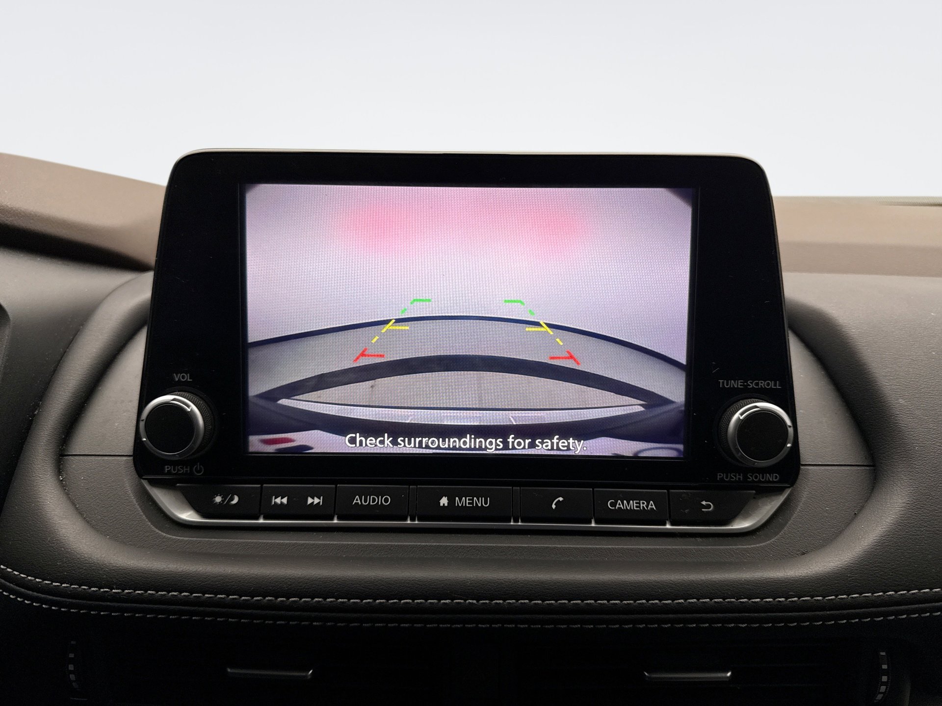 Used 2023 Nissan Rogue SV image 15