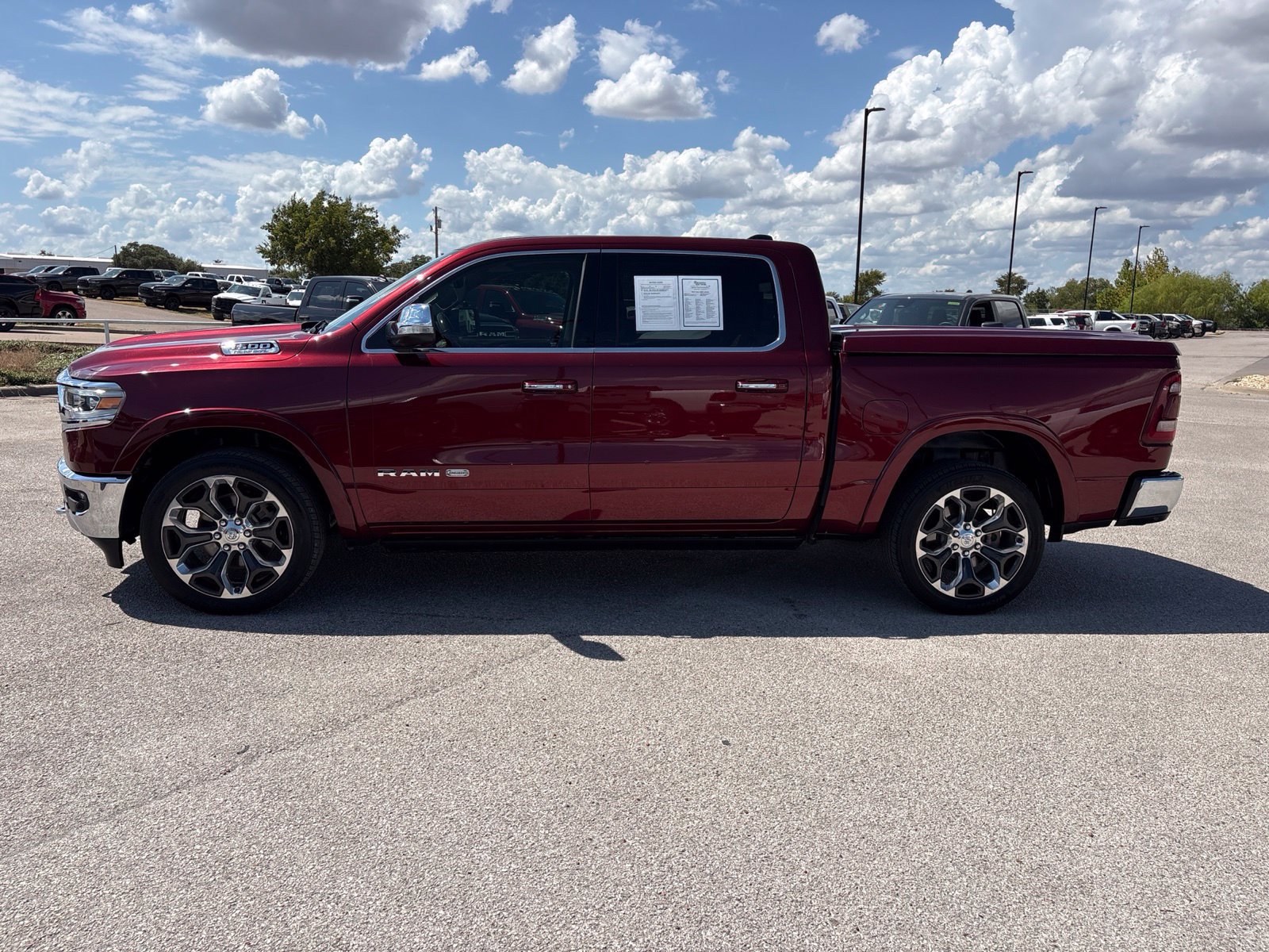 Used 2019 RAM 1500 Limited AWD/4WD image 2