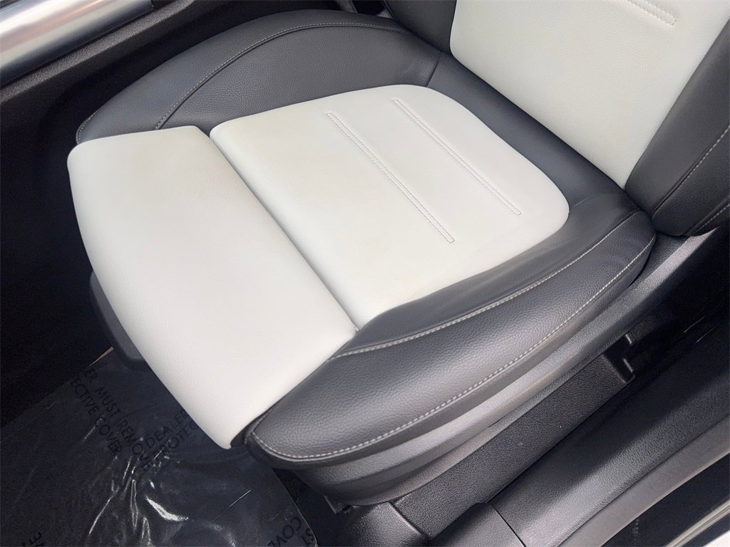 Used 2022 Mercedes-Benz GLA 35 AMG 4MATIC image 30