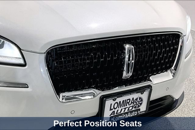 Used 2022 Lincoln Corsair Reserve w/ Equipment Group 201A AWD/4WD image 44