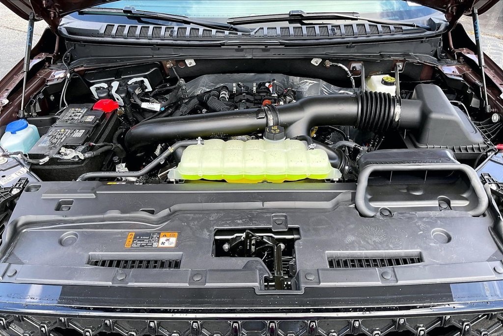 New 2027 Lincoln Navigator L Black Label AWD/4WD image 12