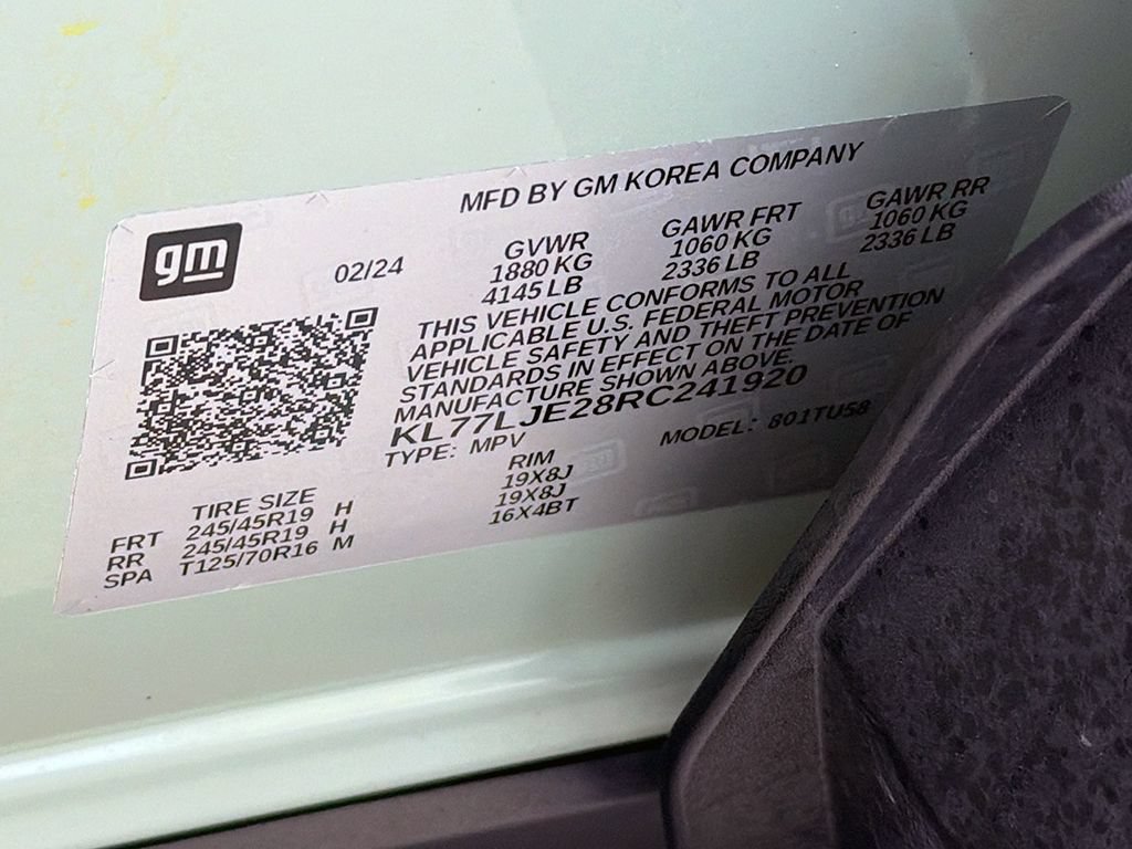 Used 2024 Chevrolet Trax RS w/ Driver Confidence Package FWD image 37