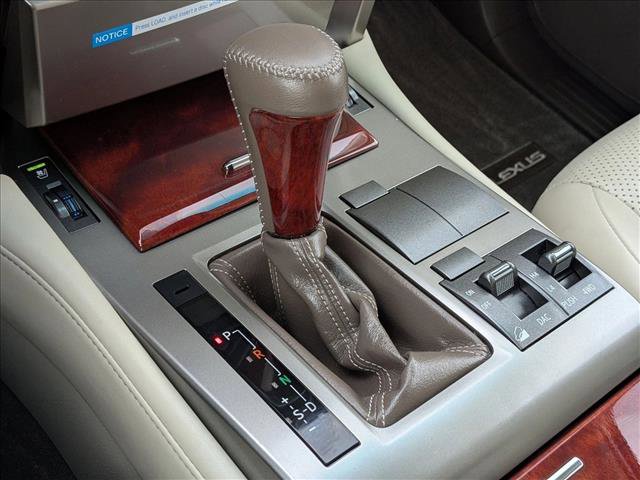 Used 2013 Lexus GX 460 w/ Comfort Plus Pkg image 14