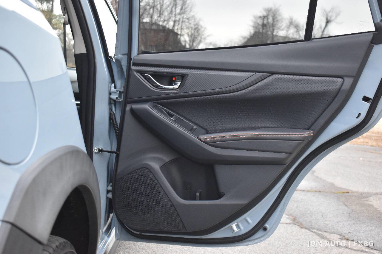 Used 2018 Subaru Crosstrek 2.0i Limited image 12