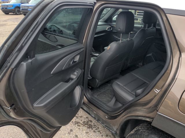 Used 2021 Chevrolet TrailBlazer ACTIV w/ Sun and Liftgate Package AWD/4WD image 12