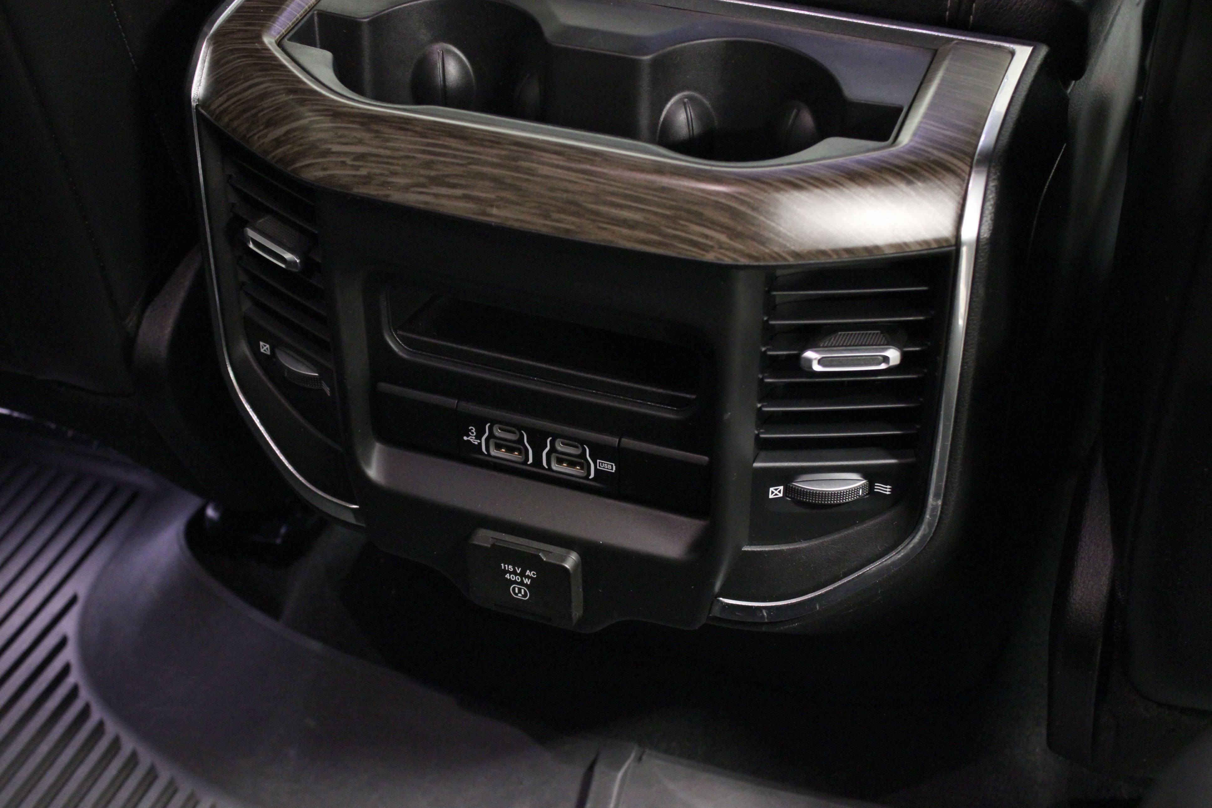 Used 2019 RAM 1500 Laramie image 18