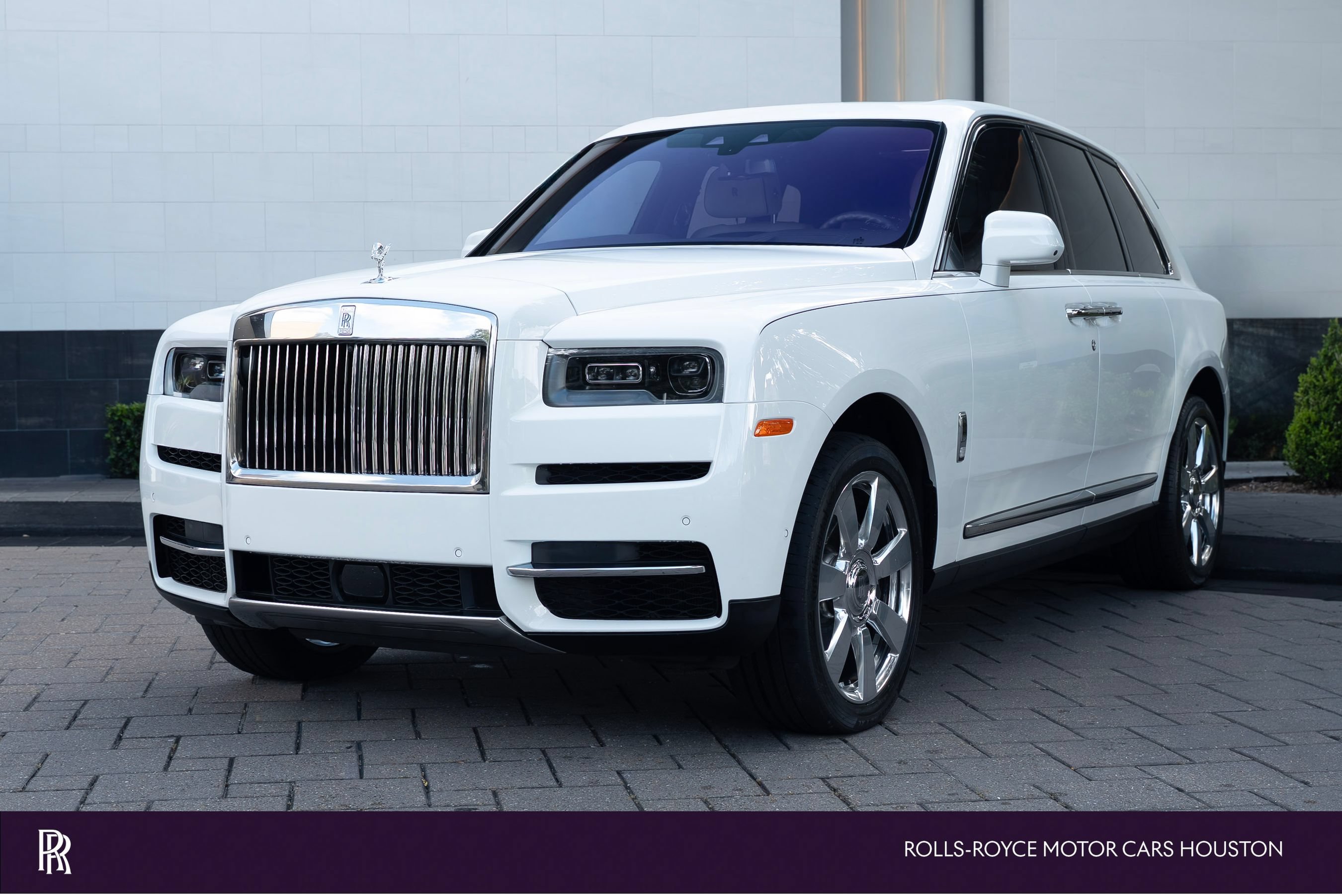 Used 2024 Rolls-Royce Cullinan AWD/4WD image 1