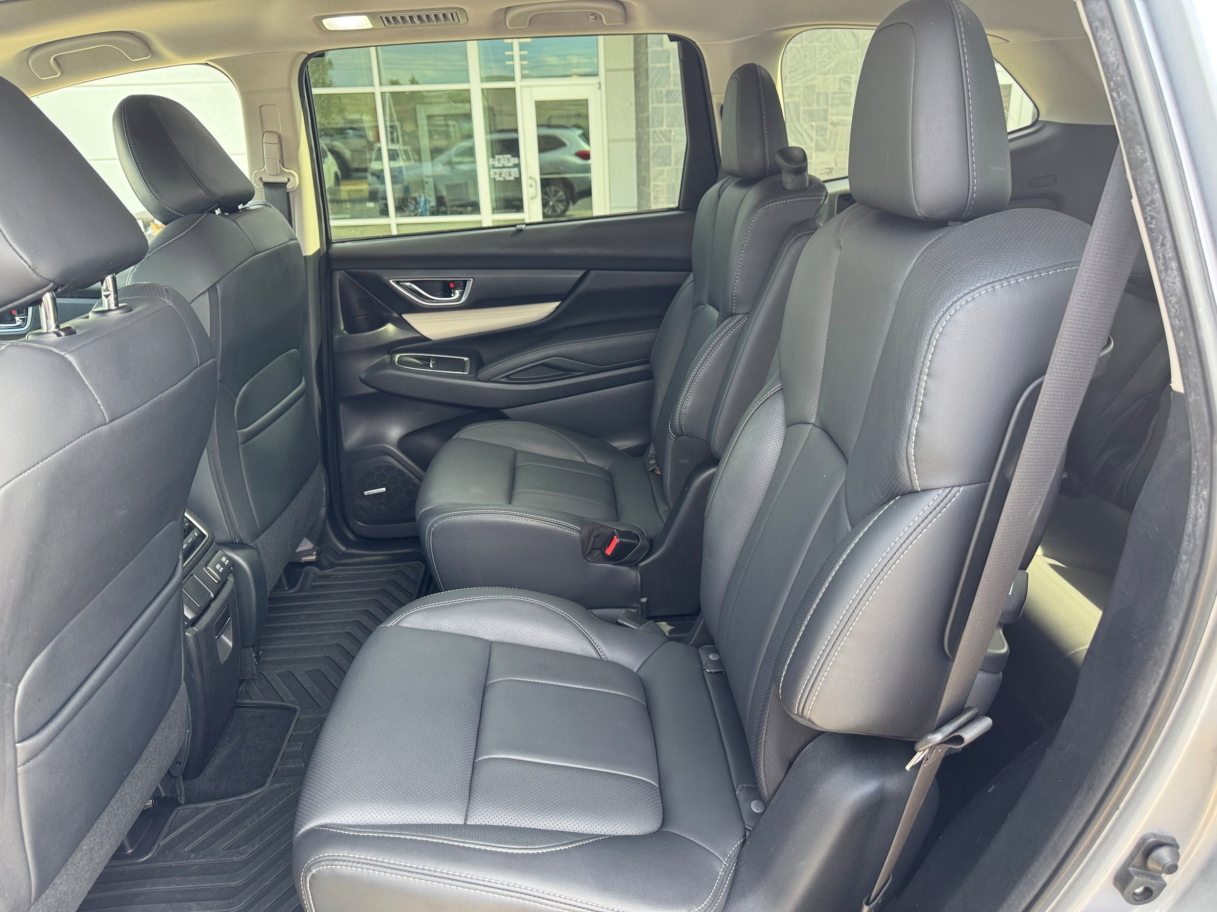 Used 2019 Subaru Ascent Limited w/ Popular Package #2A AWD/4WD image 13