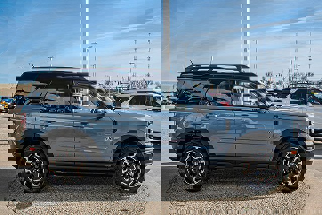 Used 2024 Ford Bronco Sport Outer Banks w/ Tech Package image 6