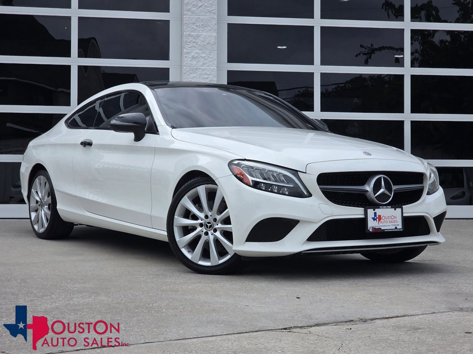 Used 2019 Mercedes-Benz C 300 Coupe image 1