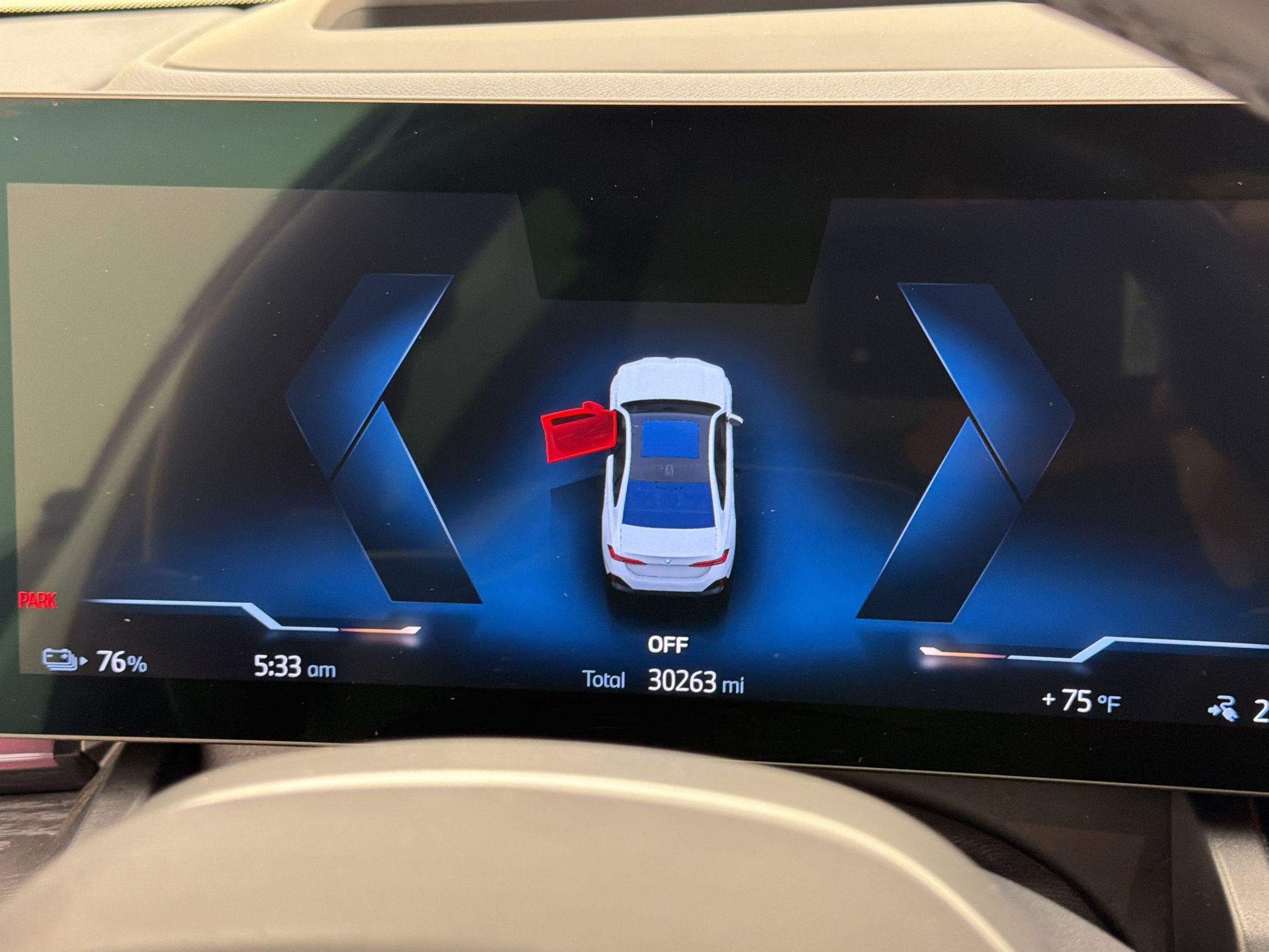 Certified 2024 BMW i5 eDrive40i w/ Executive Package RWD image 18