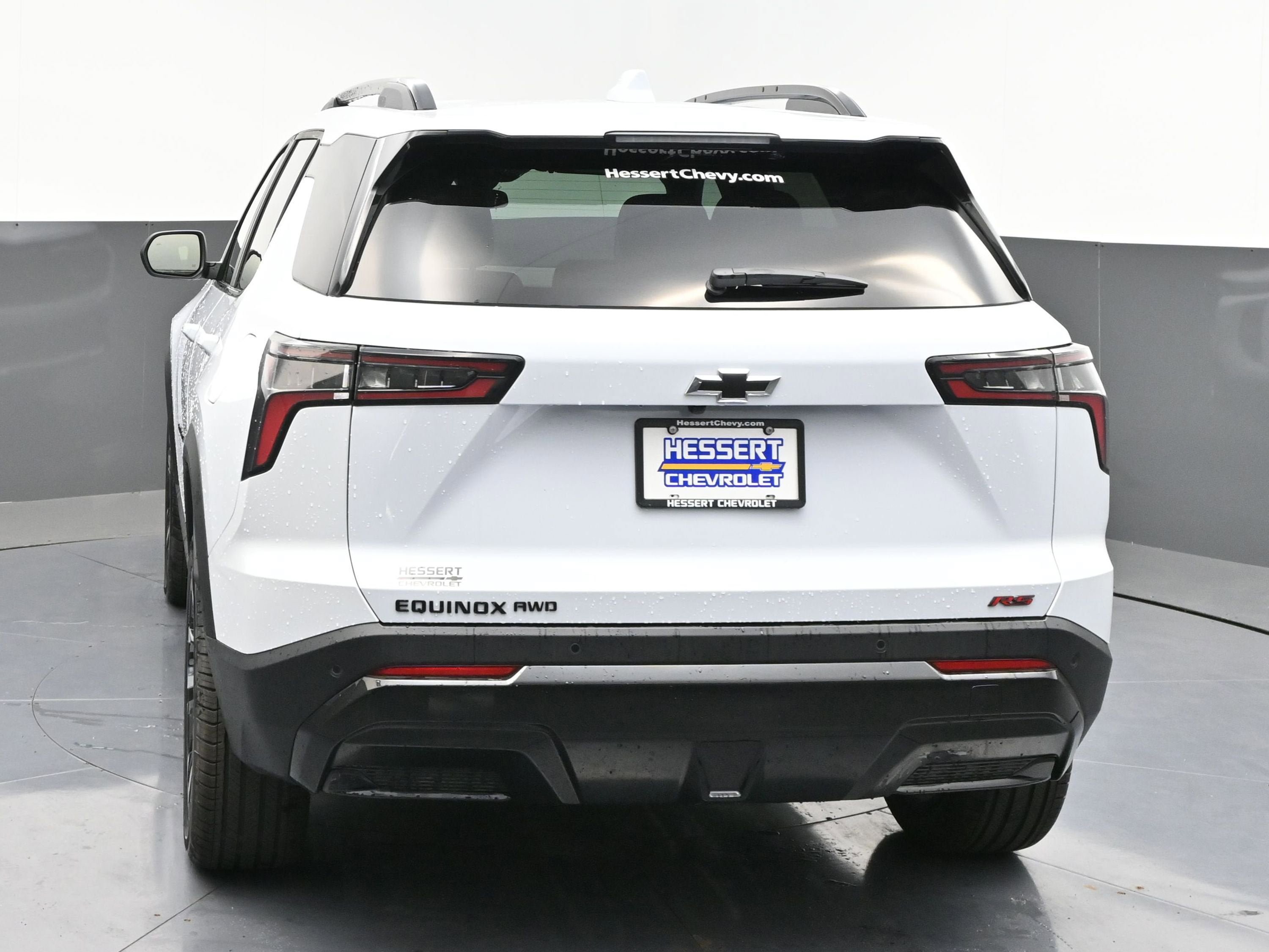New 2026 Chevrolet Equinox RS AWD/4WD image 6