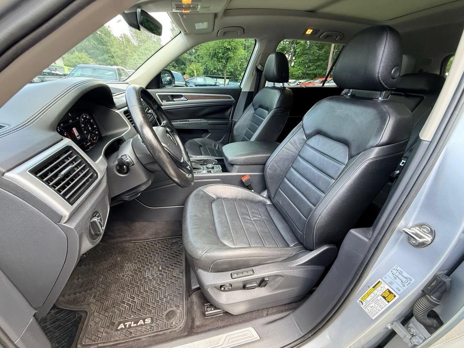 Used 2018 Volkswagen Atlas SEL Premium AWD/4WD image 22