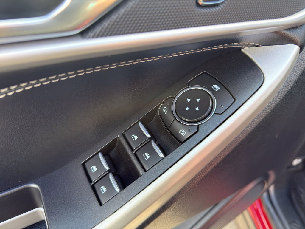 Used 2021 Ford Explorer XLT w/ Equipment Group 202A image 13