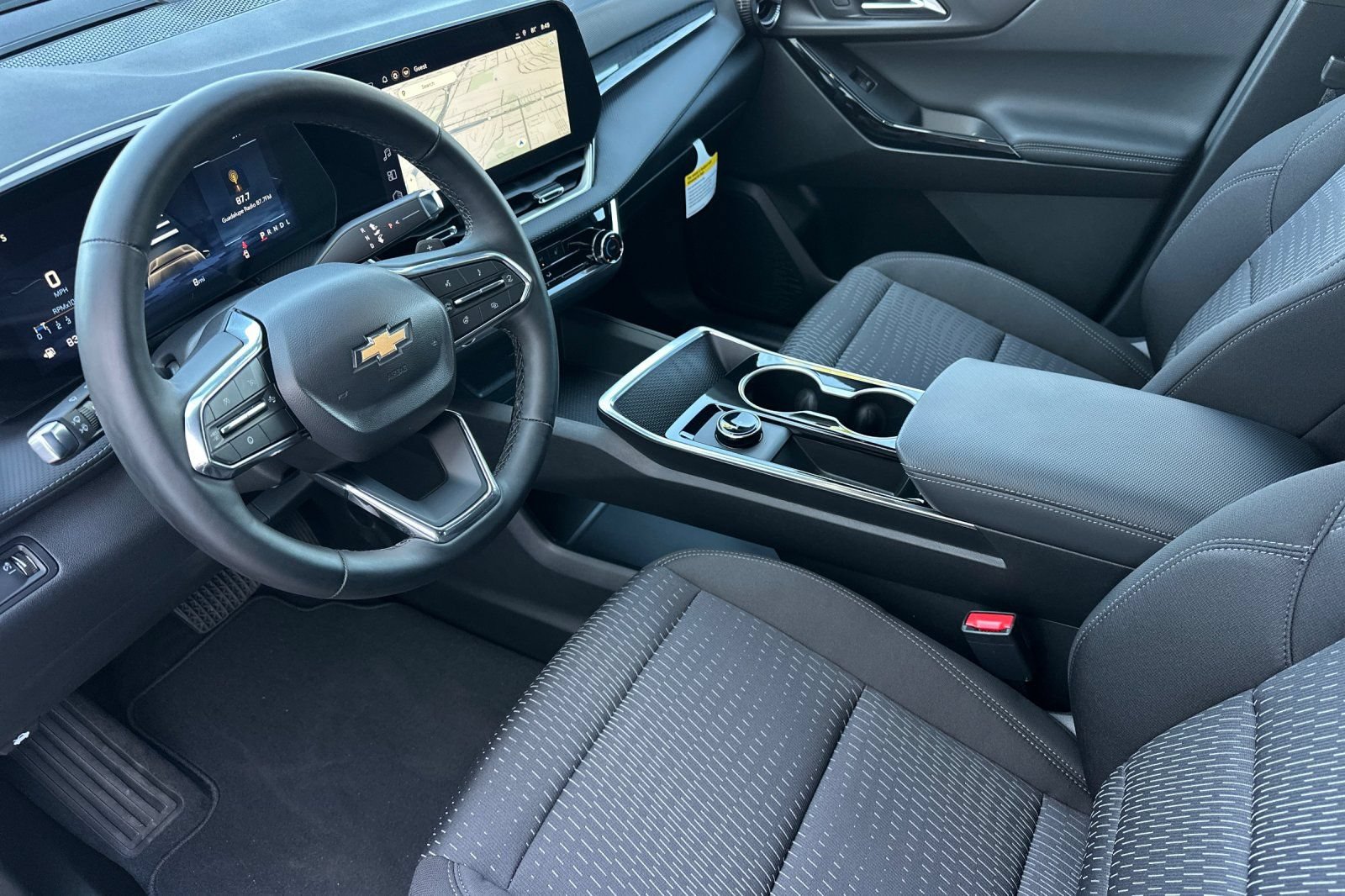 New 2026 Chevrolet Equinox LT FWD image 10