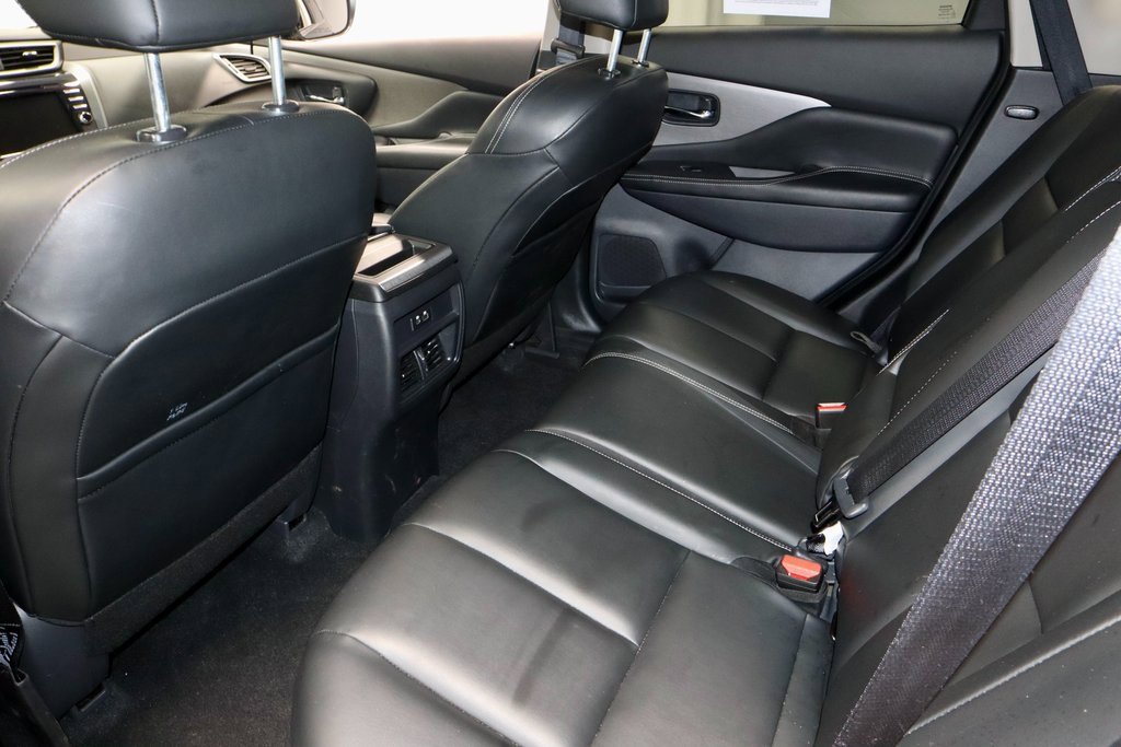 Certified 2024 Nissan Murano SV w/ SV Midnight Edition Package image 23