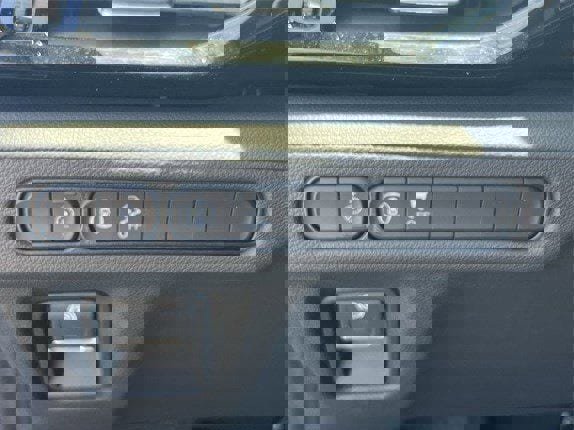 Certified 2026 Acura MDX FWD image 24