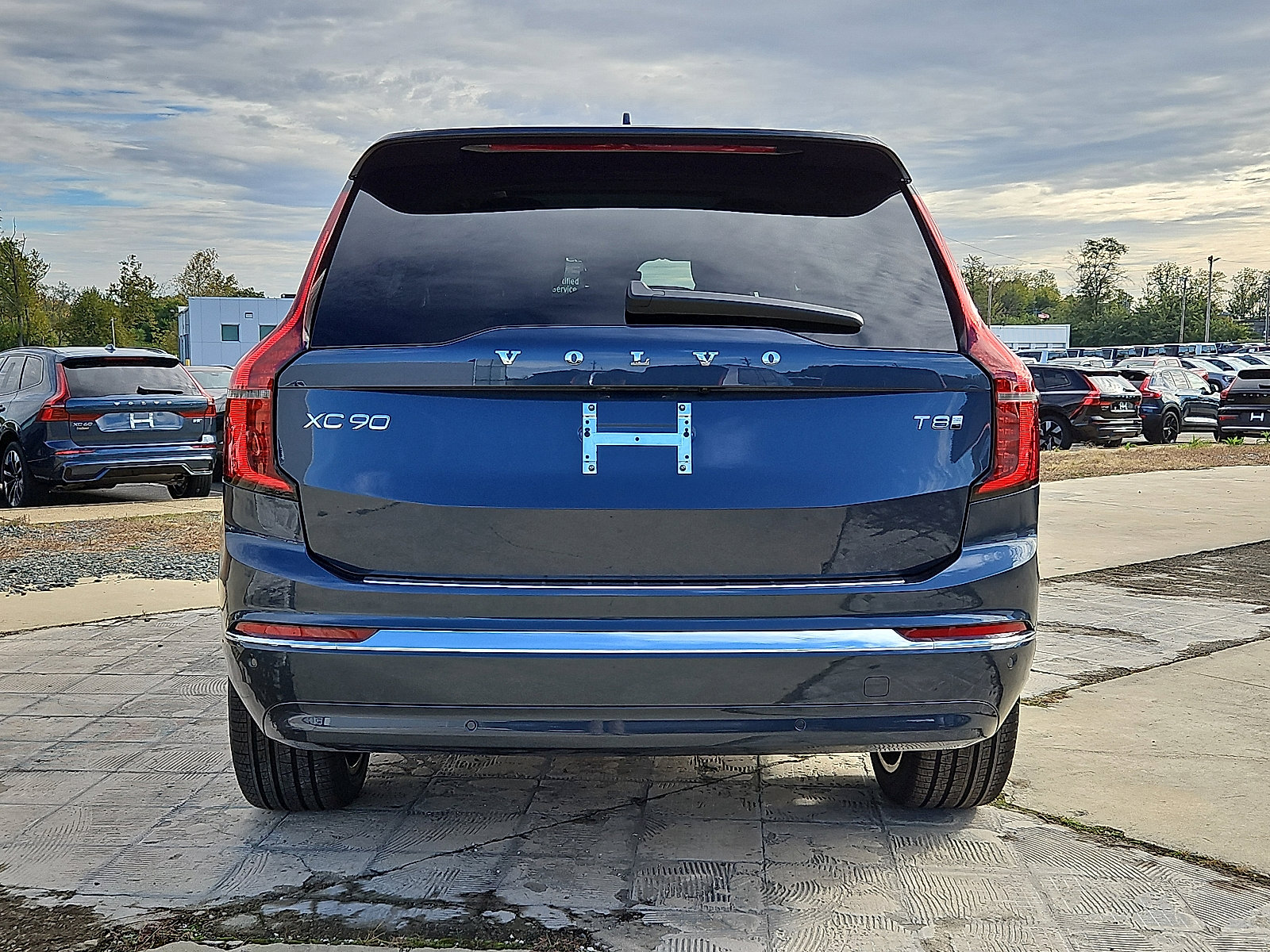 New 2026 Volvo XC90 T8 Plus image 5