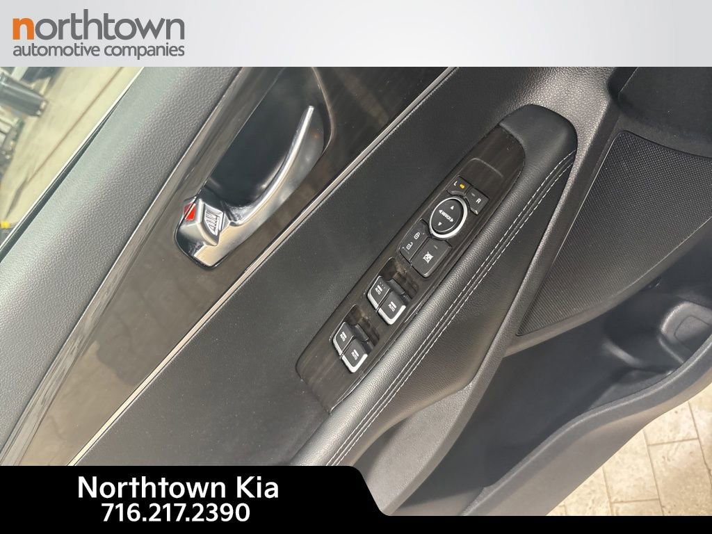 Certified 2020 Kia Sorento LX image 22