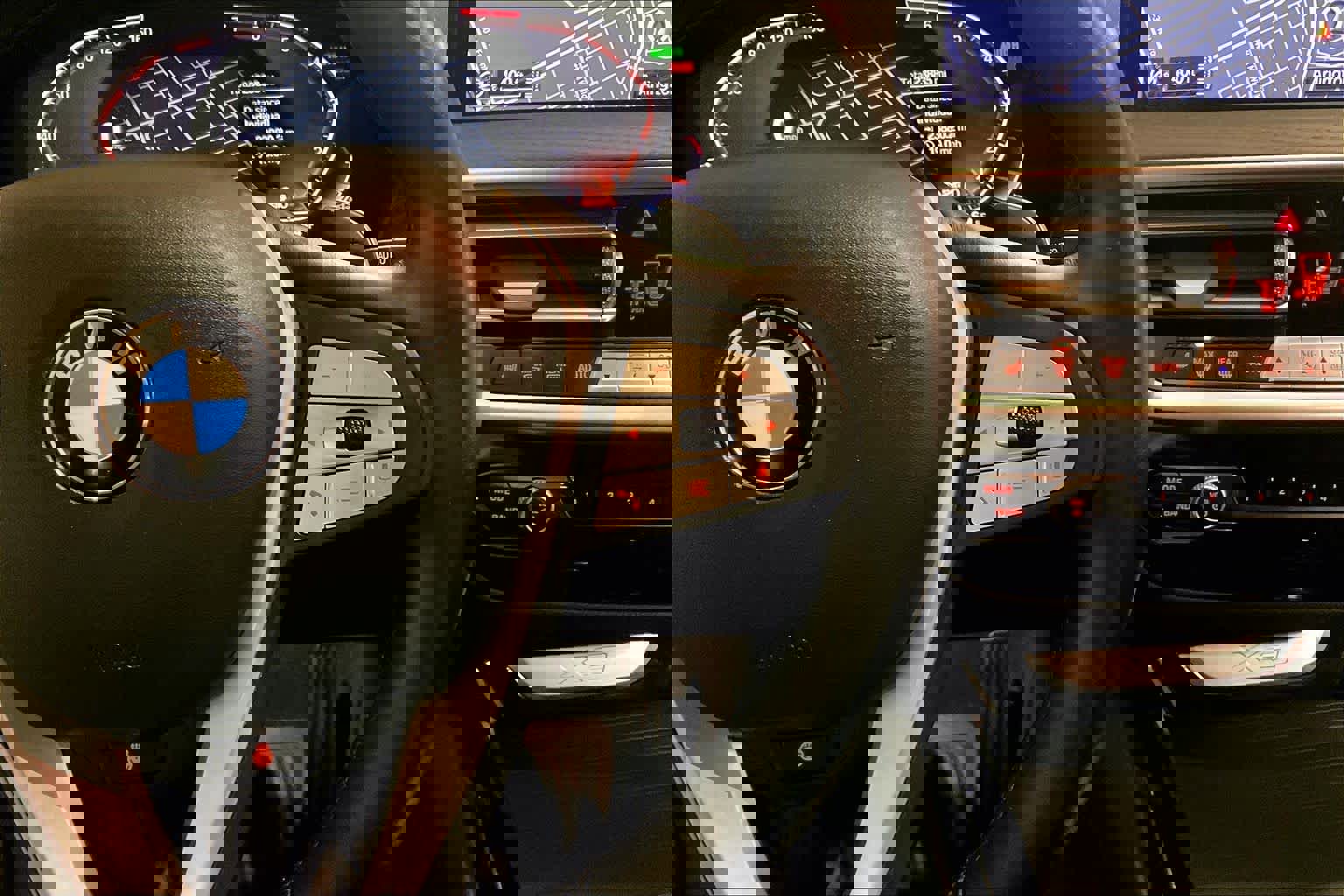 Used 2023 BMW X3 xDrive30i w/ Premium Package image 23