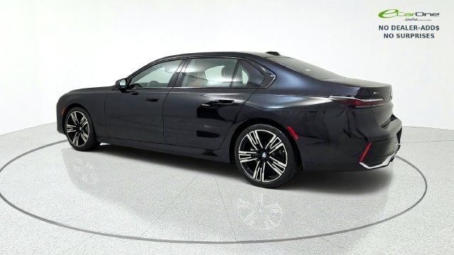 Used 2026 BMW 740i xDrive AWD/4WD image 6
