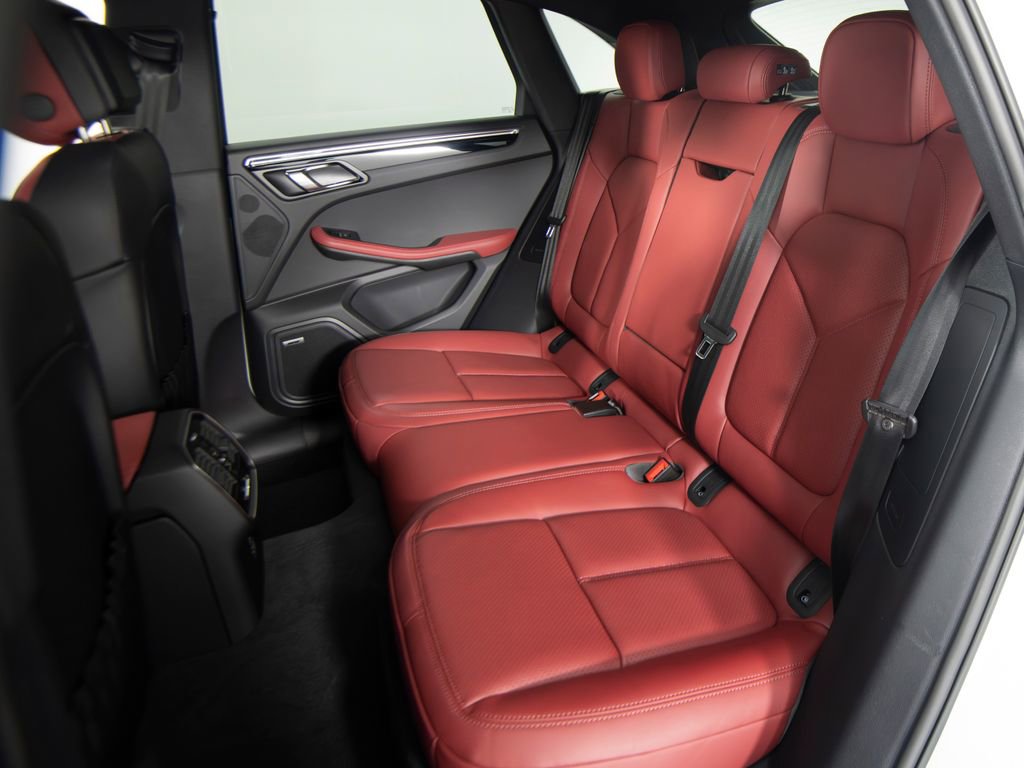 New 2026 Porsche Macan S AWD/4WD image 36