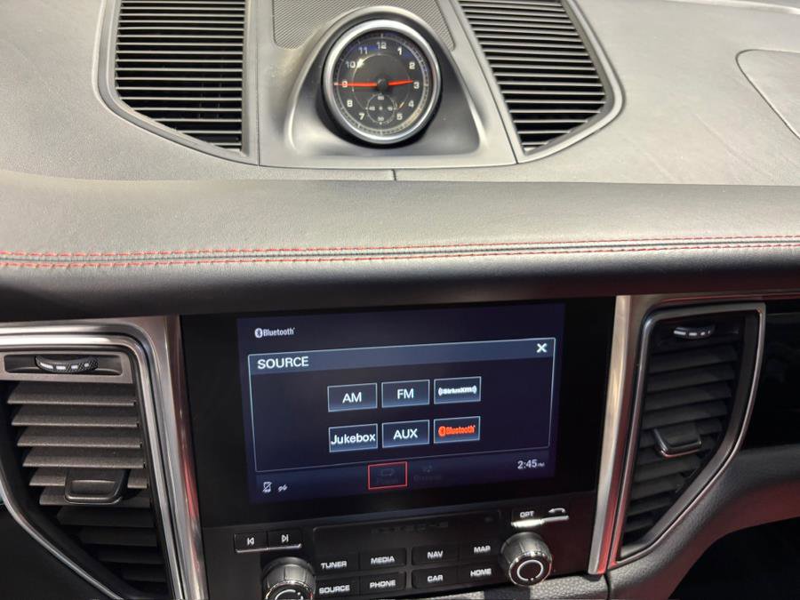 Used 2018 Porsche Macan S image 5