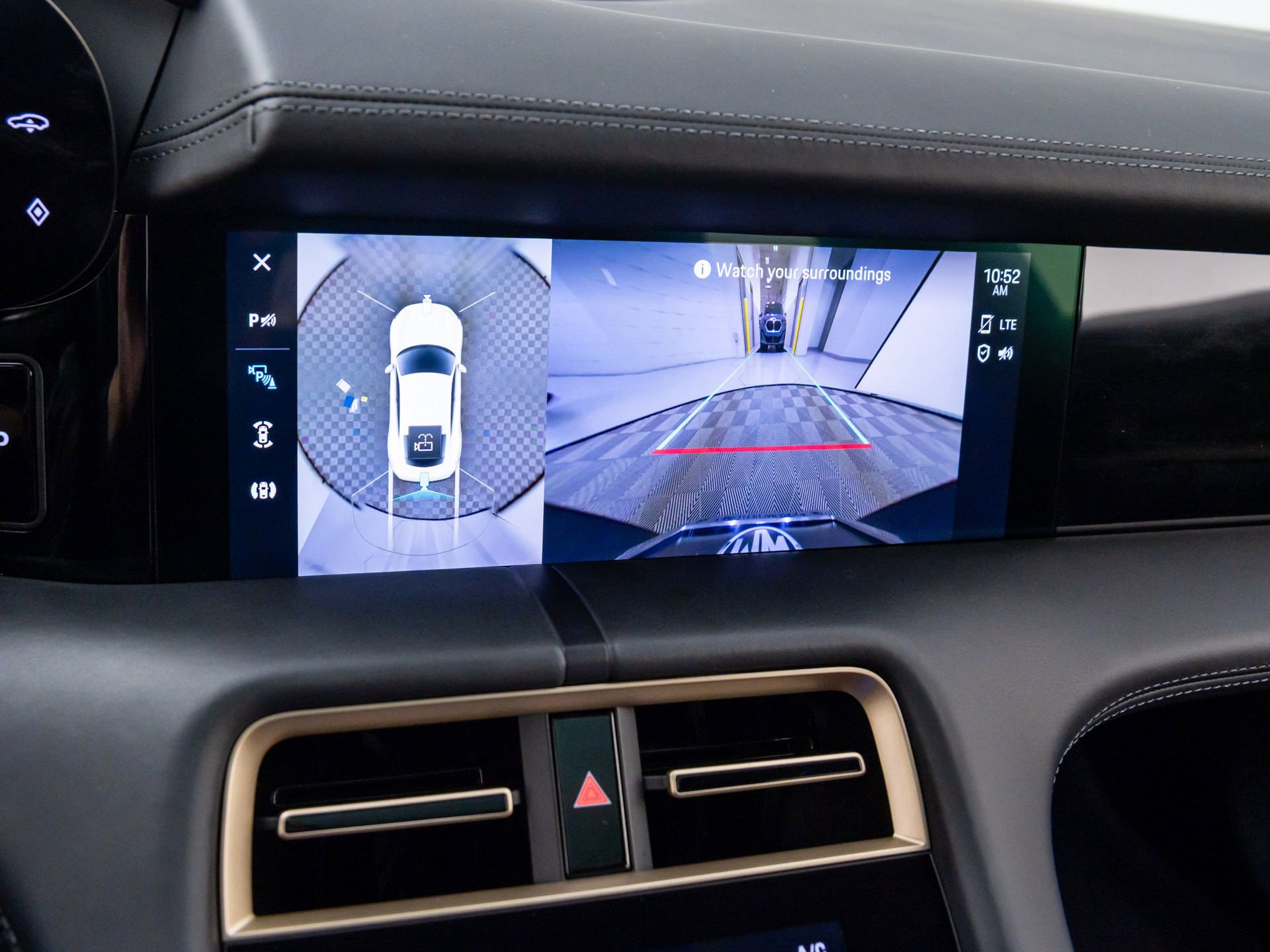 Used 2021 Porsche Taycan Turbo S image 29