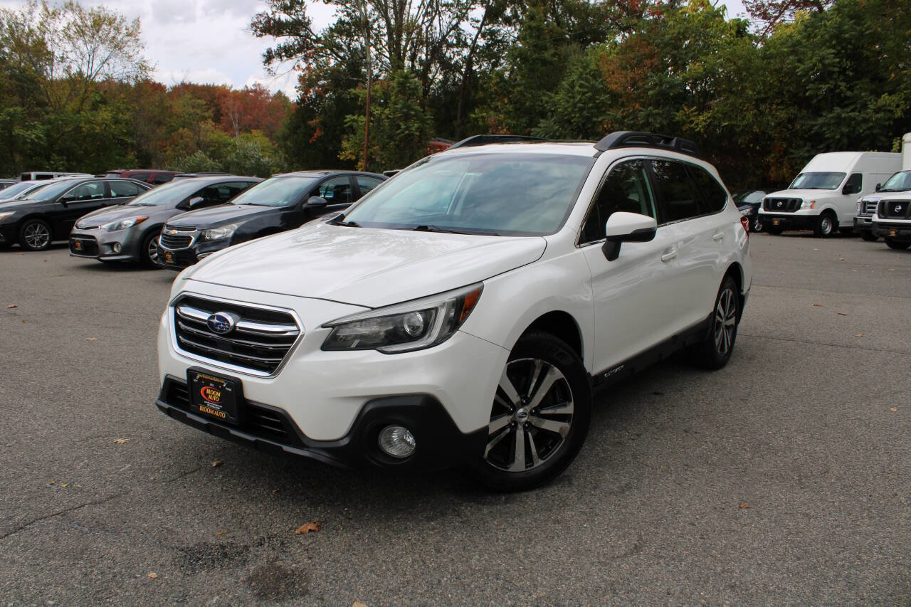 Used 2019 Subaru Outback 2.5i Limited image 1