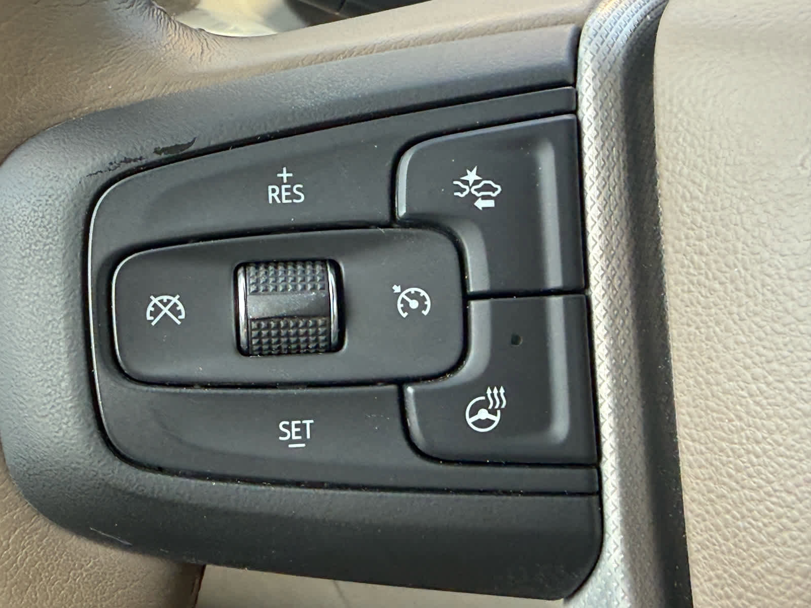 Used 2022 GMC Yukon Denali image 23