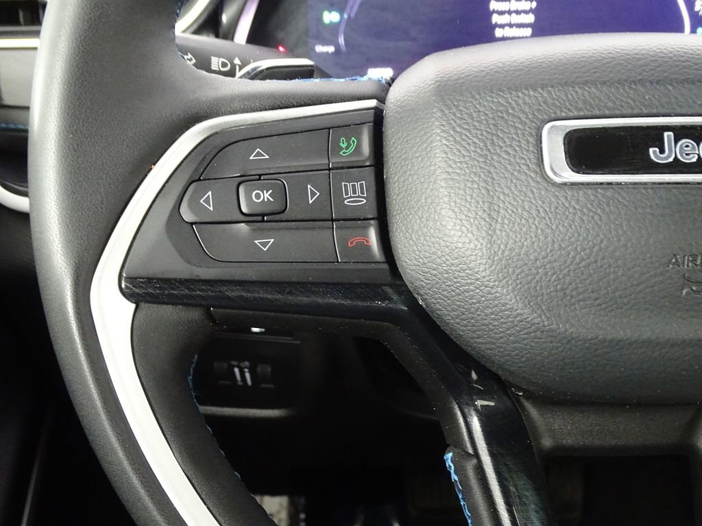 Used 2022 Jeep Grand Cherokee Trailhawk image 28