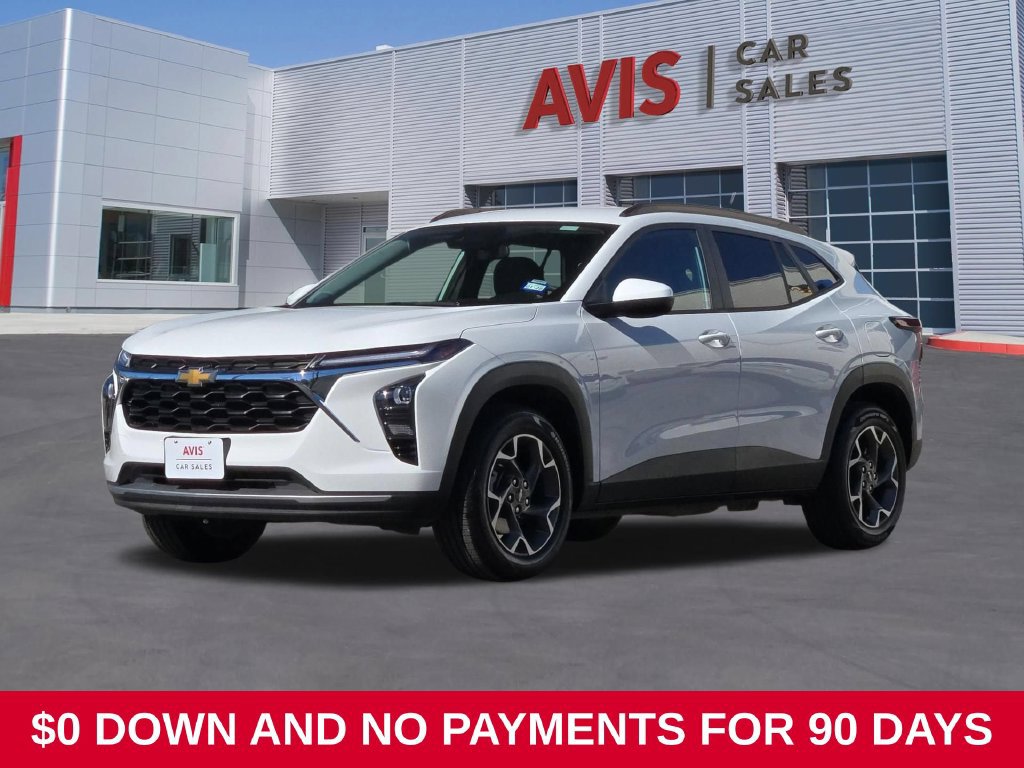 Used 2026 Chevrolet Trax LT FWD image 1